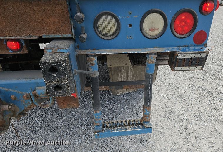 image for item DK0712 2009 International WorkStar 7400 bucket truck