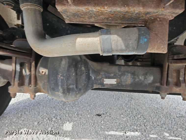 image for item DK0712 2009 International WorkStar 7400 bucket truck