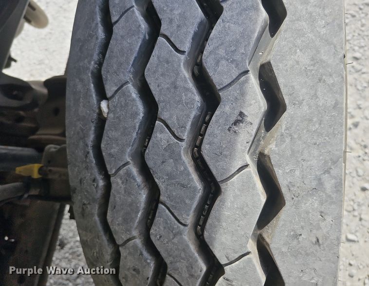 image for item DK0712 2009 International WorkStar 7400 bucket truck