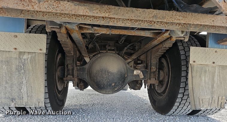 image for item DK0712 2009 International WorkStar 7400 bucket truck