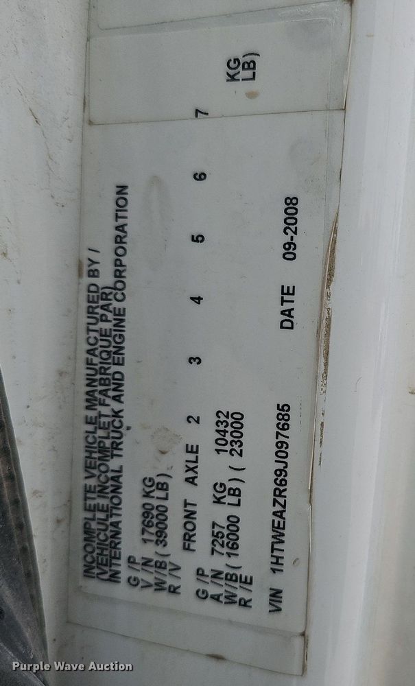 image for item DK0712 2009 International WorkStar 7400 bucket truck