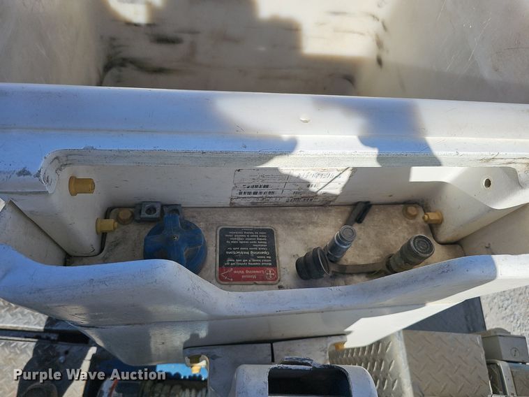 image for item DK0713 2015 Ford F550 Super Duty XL  bucket truck