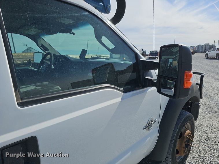 image for item DK0713 2015 Ford F550 Super Duty XL  bucket truck