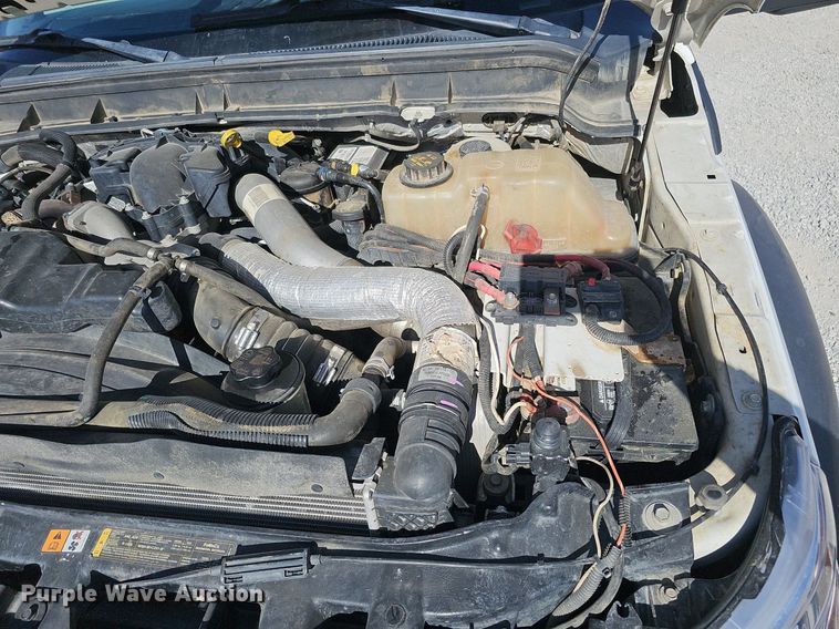 image for item DK0713 2015 Ford F550 Super Duty XL  bucket truck