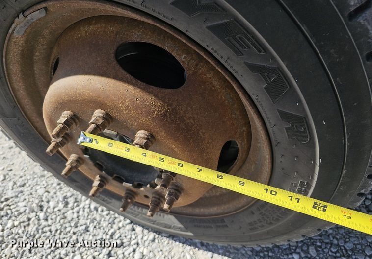 image for item DK0713 2015 Ford F550 Super Duty XL  bucket truck