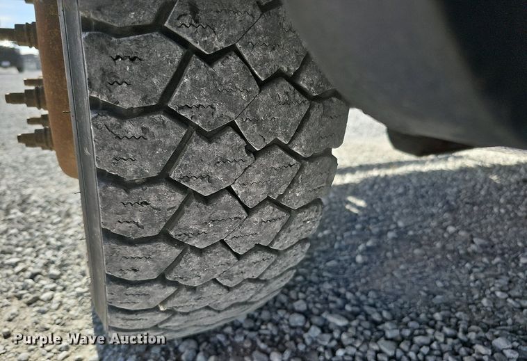 image for item DK0713 2015 Ford F550 Super Duty XL  bucket truck