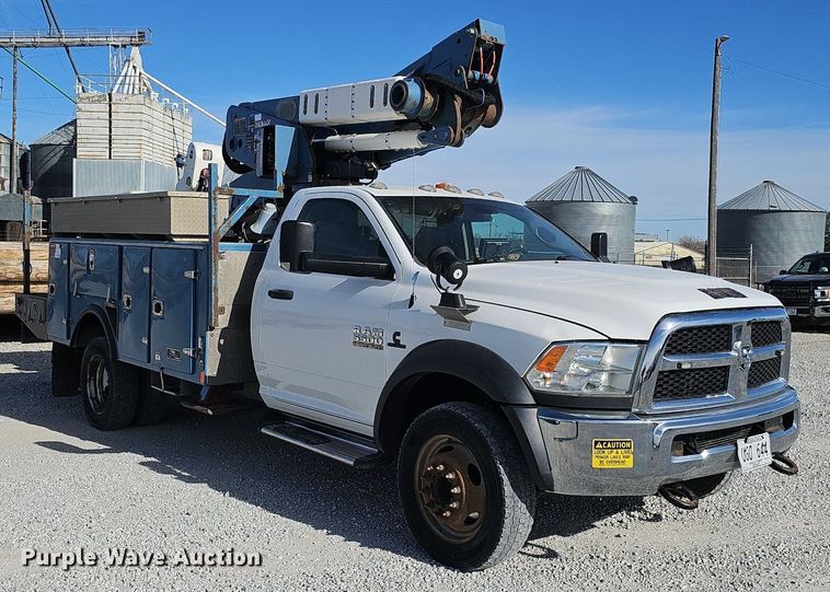image for item DK0714 2015 Dodge Ram 5500HD bucket truck