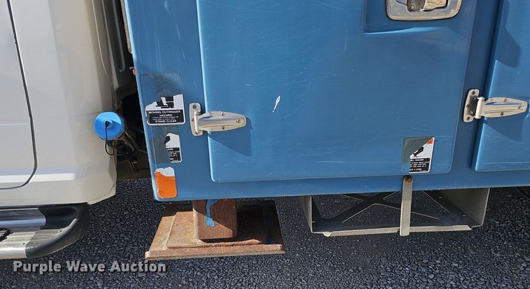 image for item DK0714 2015 Dodge Ram 5500HD bucket truck