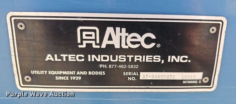 image for item DK0714 2015 Dodge Ram 5500HD bucket truck