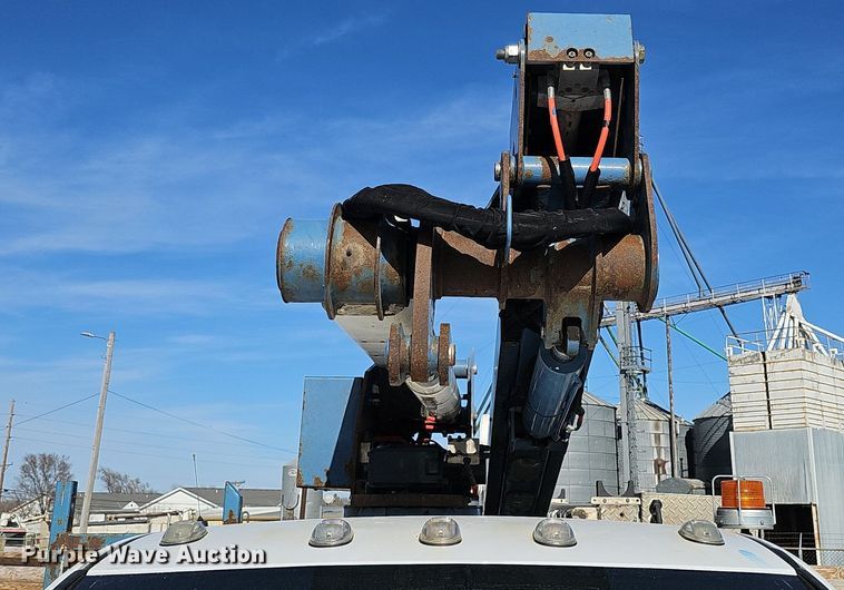 image for item DK0714 2015 Dodge Ram 5500HD bucket truck