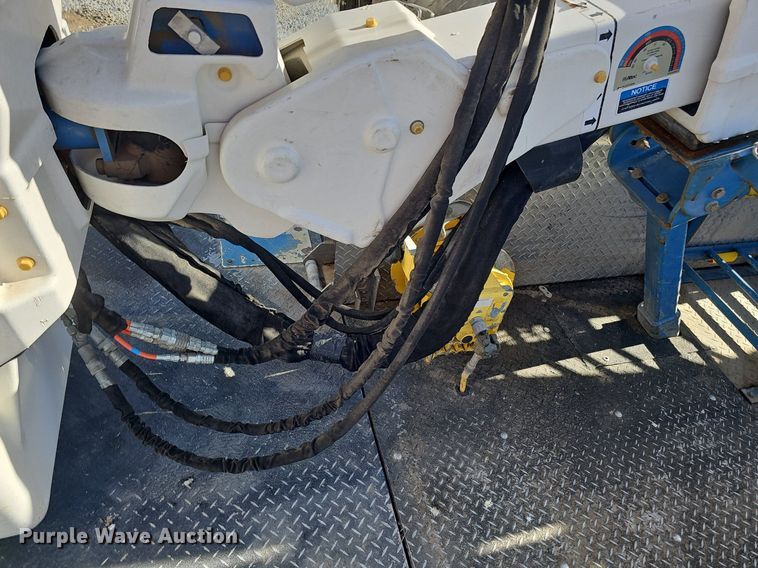 image for item DK0714 2015 Dodge Ram 5500HD bucket truck