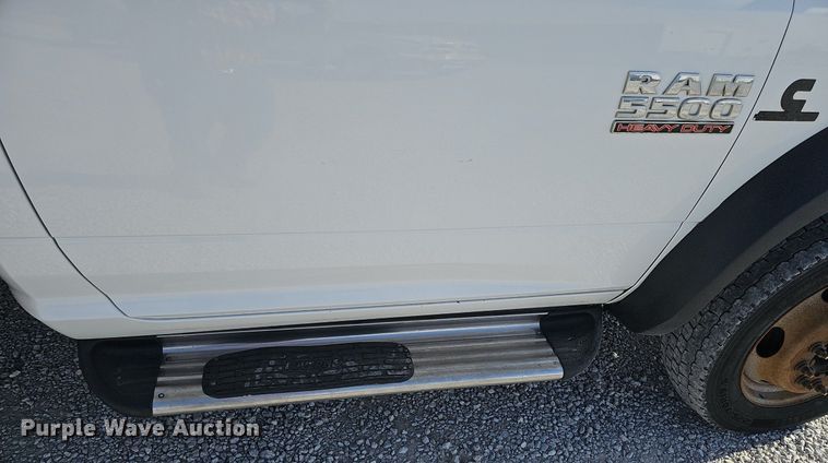 image for item DK0714 2015 Dodge Ram 5500HD bucket truck