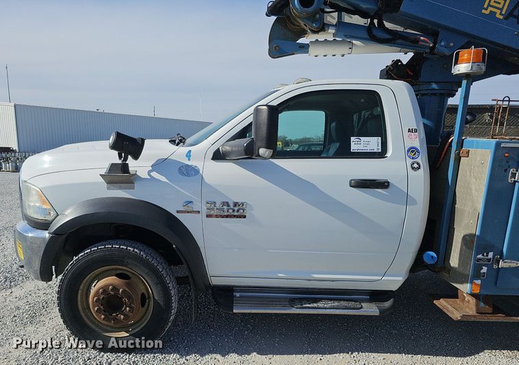 image for item DK0714 2015 Dodge Ram 5500HD bucket truck