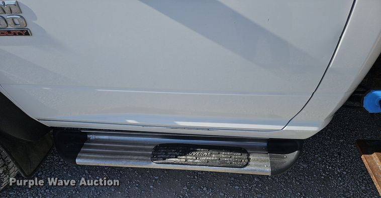 image for item DK0714 2015 Dodge Ram 5500HD bucket truck