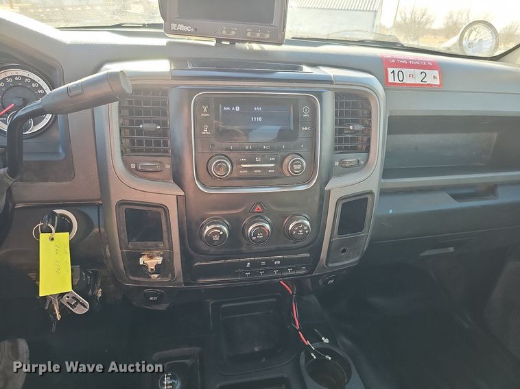 image for item DK0714 2015 Dodge Ram 5500HD bucket truck