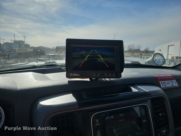 image for item DK0714 2015 Dodge Ram 5500HD bucket truck