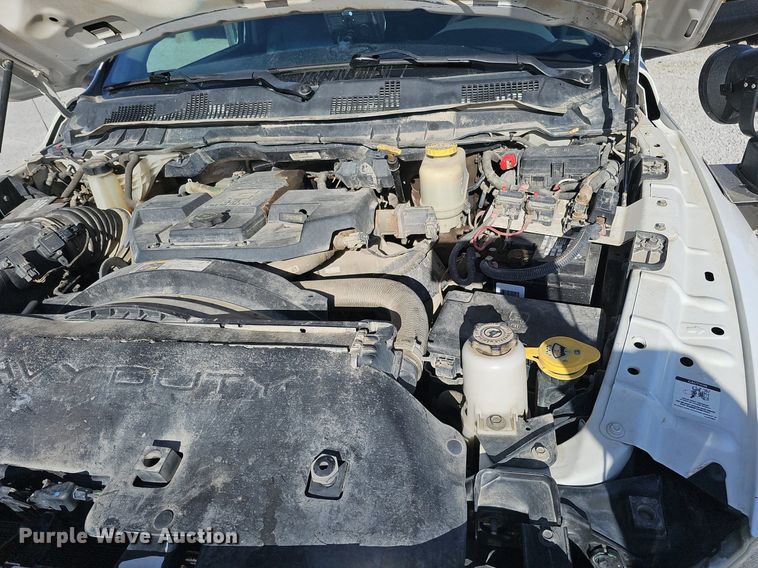 image for item DK0714 2015 Dodge Ram 5500HD bucket truck