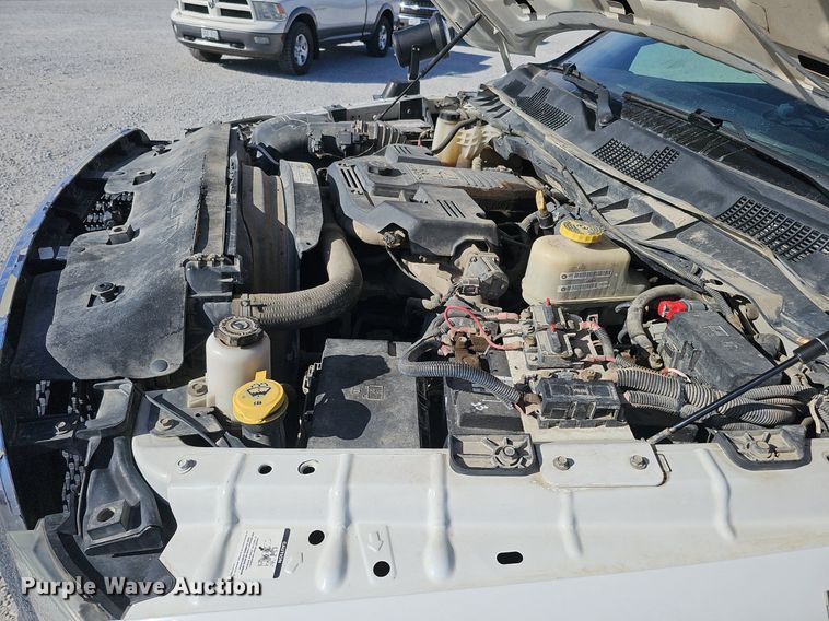 image for item DK0714 2015 Dodge Ram 5500HD bucket truck