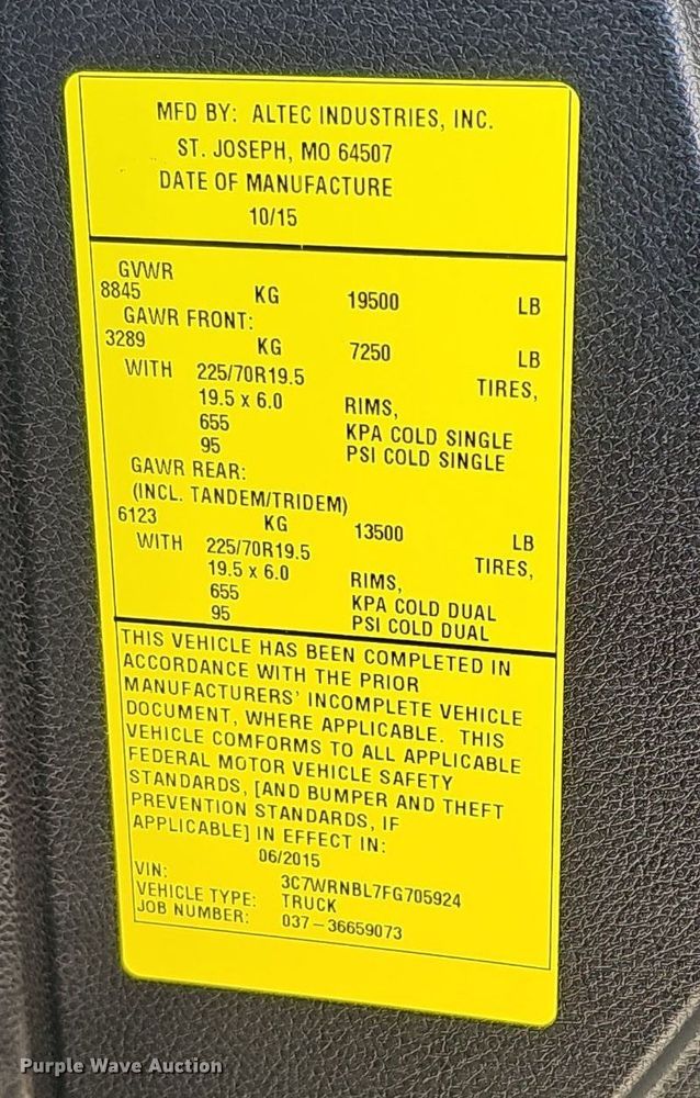 image for item DK0714 2015 Dodge Ram 5500HD bucket truck