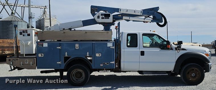 image for item DK0715 2015 Ford F550 Super Duty XL  bucket truck