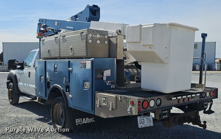image for item DK0715 2015 Ford F550 Super Duty XL  bucket truck