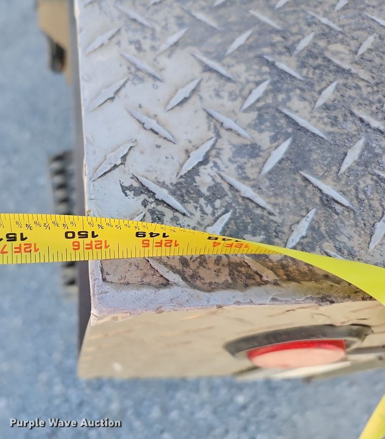 image for item DK0715 2015 Ford F550 Super Duty XL  bucket truck