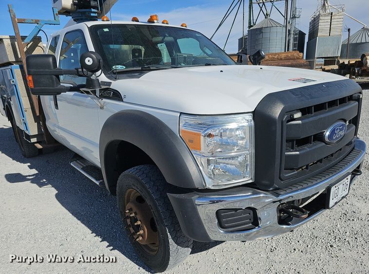 image for item DK0715 2015 Ford F550 Super Duty XL  bucket truck