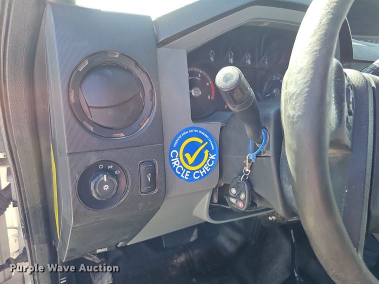 image for item DK0715 2015 Ford F550 Super Duty XL  bucket truck