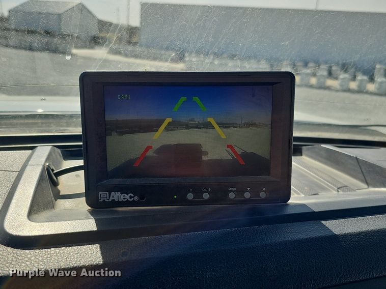 image for item DK0715 2015 Ford F550 Super Duty XL  bucket truck