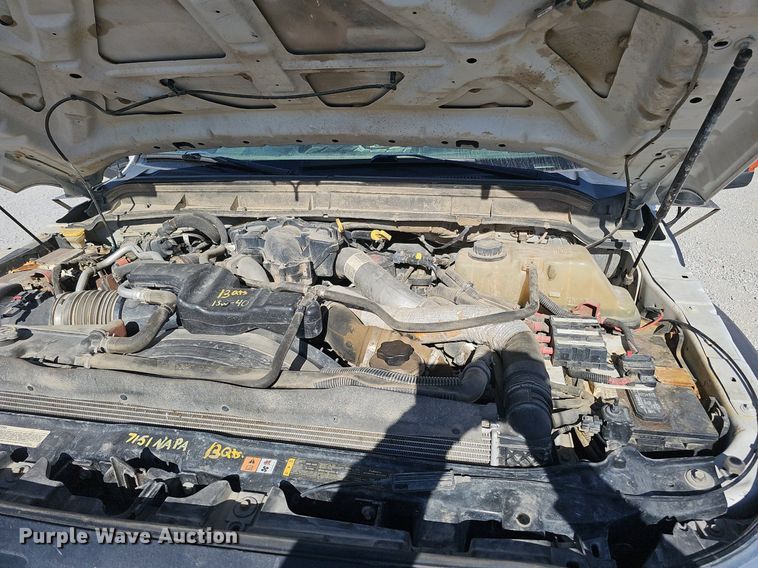 image for item DK0715 2015 Ford F550 Super Duty XL  bucket truck