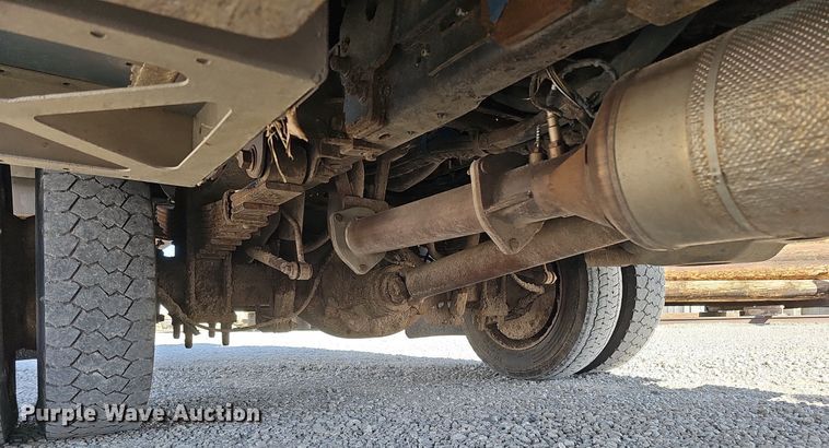 image for item DK0715 2015 Ford F550 Super Duty XL  bucket truck