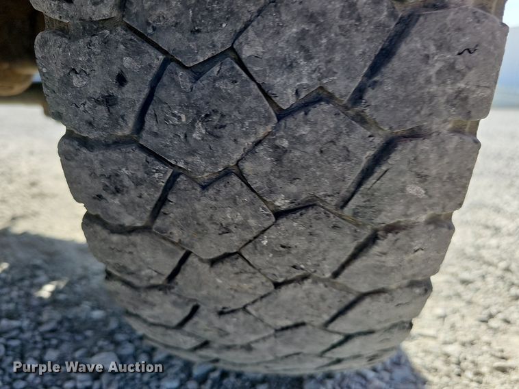 image for item DK0715 2015 Ford F550 Super Duty XL  bucket truck