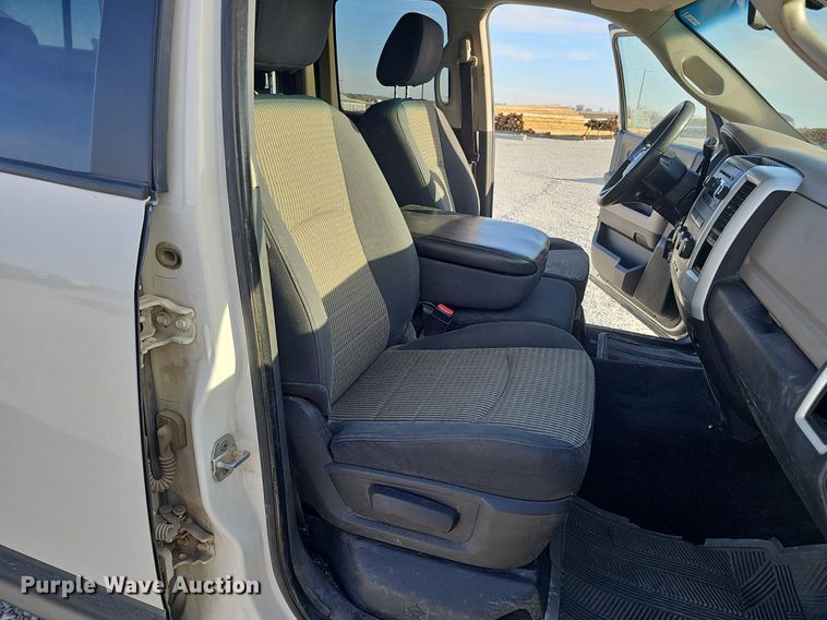 image for item DK0716 2009 Dodge Ram 1500 Quad Cab pickup truck