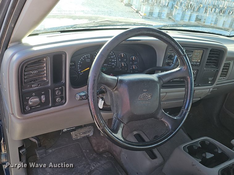 image for item DK0717 1999 Chevrolet Silverado 1500 Ext. Cab pickup truck