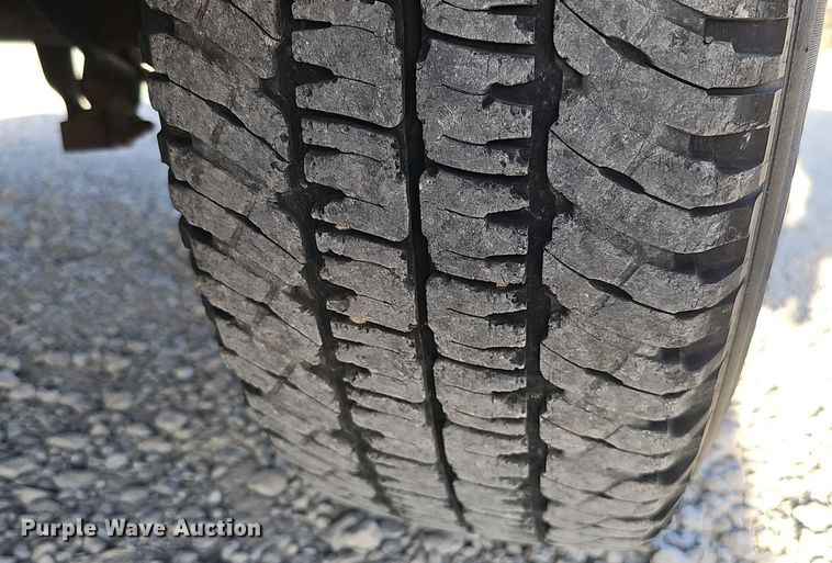 image for item DK0717 1999 Chevrolet Silverado 1500 Ext. Cab pickup truck