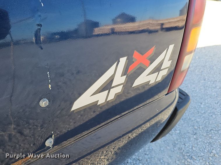 image for item DK0717 1999 Chevrolet Silverado 1500 Ext. Cab pickup truck