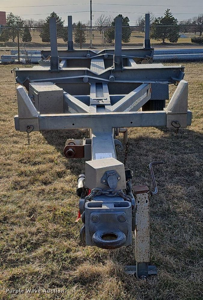 image for item DK0718 2003 Sauber Mfg Co 4410 pole trailer