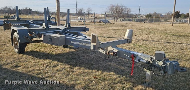 image for item DK0718 2003 Sauber Mfg Co 4410 pole trailer