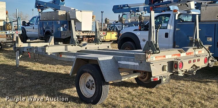 image for item DK0718 2003 Sauber Mfg Co 4410 pole trailer