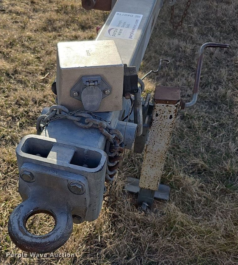 image for item DK0718 2003 Sauber Mfg Co 4410 pole trailer