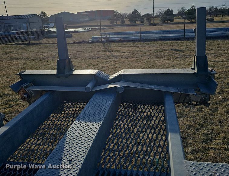 image for item DK0718 2003 Sauber Mfg Co 4410 pole trailer