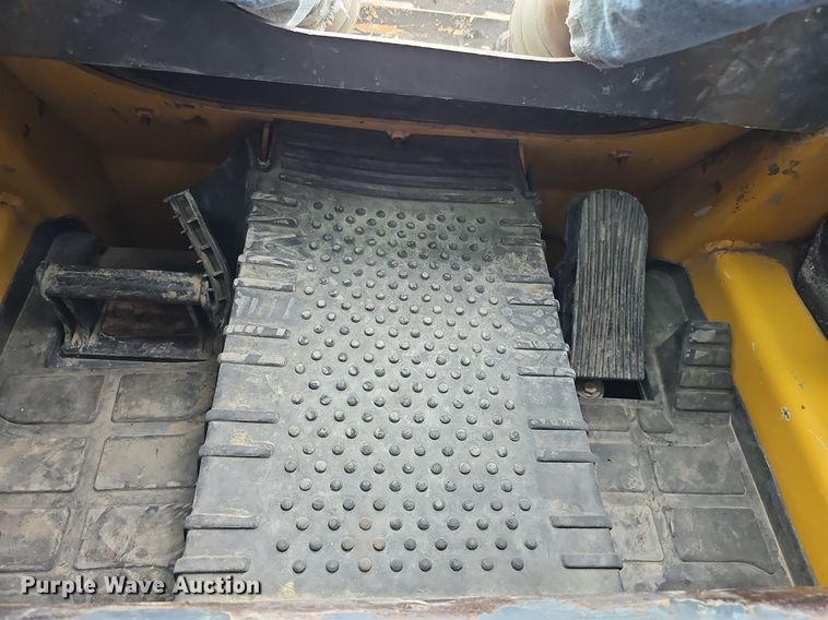 image for item DK0721 2017 John Deere 317G tracked skid steer loader