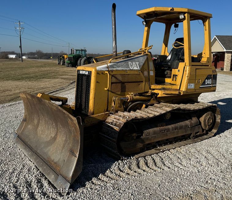 image for item DL4352 2002 Caterpillar D4G XL dozer
