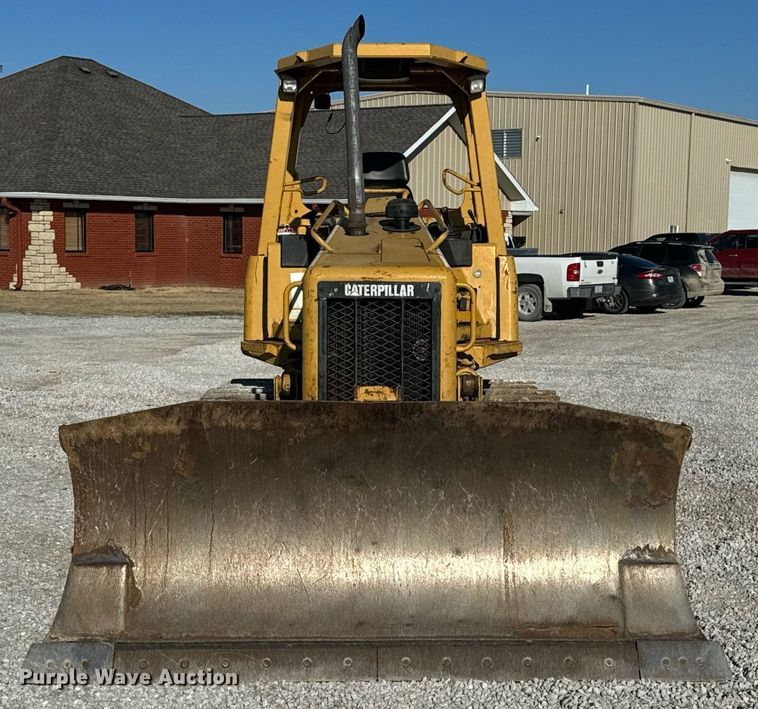 image for item DL4352 2002 Caterpillar D4G XL dozer