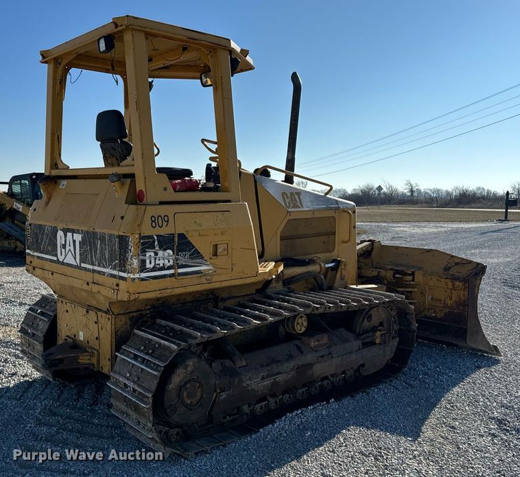 image for item DL4352 2002 Caterpillar D4G XL dozer