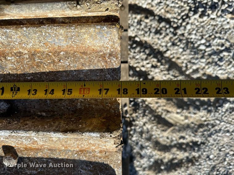 image for item DL4352 2002 Caterpillar D4G XL dozer