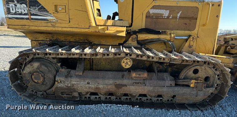 image for item DL4352 2002 Caterpillar D4G XL dozer