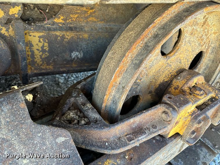 image for item DL4352 2002 Caterpillar D4G XL dozer