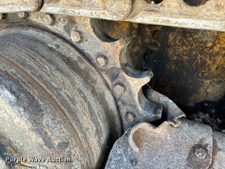 image for item DL4352 2002 Caterpillar D4G XL dozer