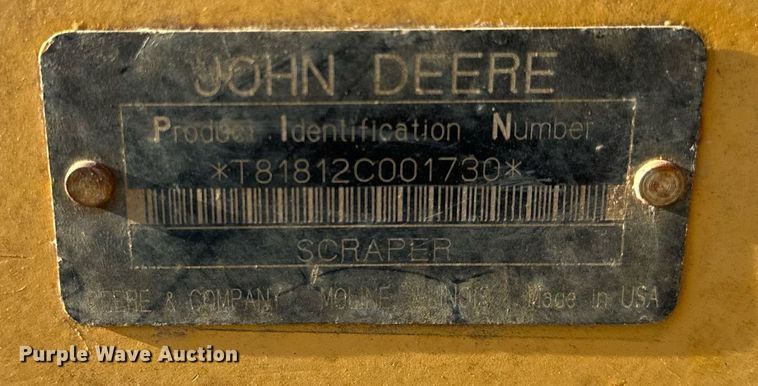 image for item DL4353 2004 John Deere 1812C scraper